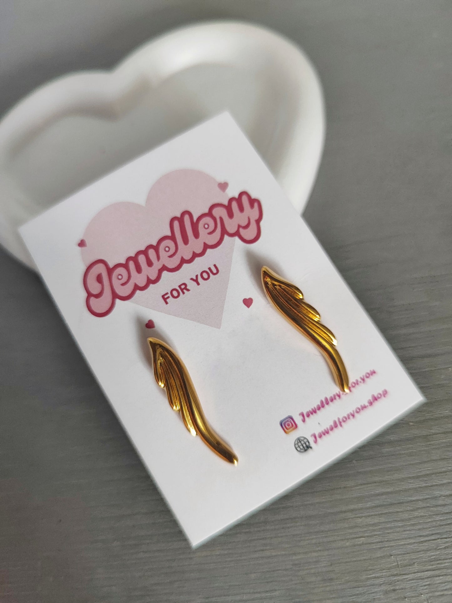 Σκουλαρίκια φτερά!