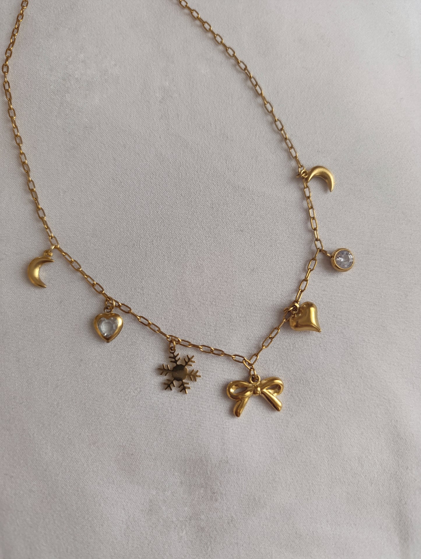 Ατσάλινο κολιέ!